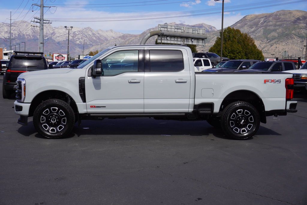 2026 Ford SUPER DUTY F-350 PLATINUM - 23091072 - 5