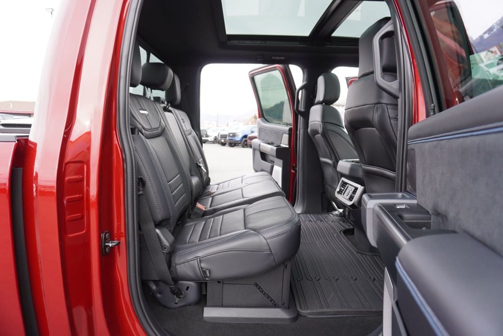 2026 Ford SUPER DUTY F-350 PLATINUM FX4 - 22971388 - 26