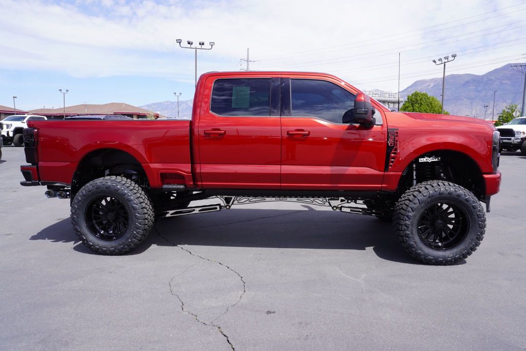 2026 Ford SUPER DUTY F-350 PLATINUM FX4 - 23018866 - 11