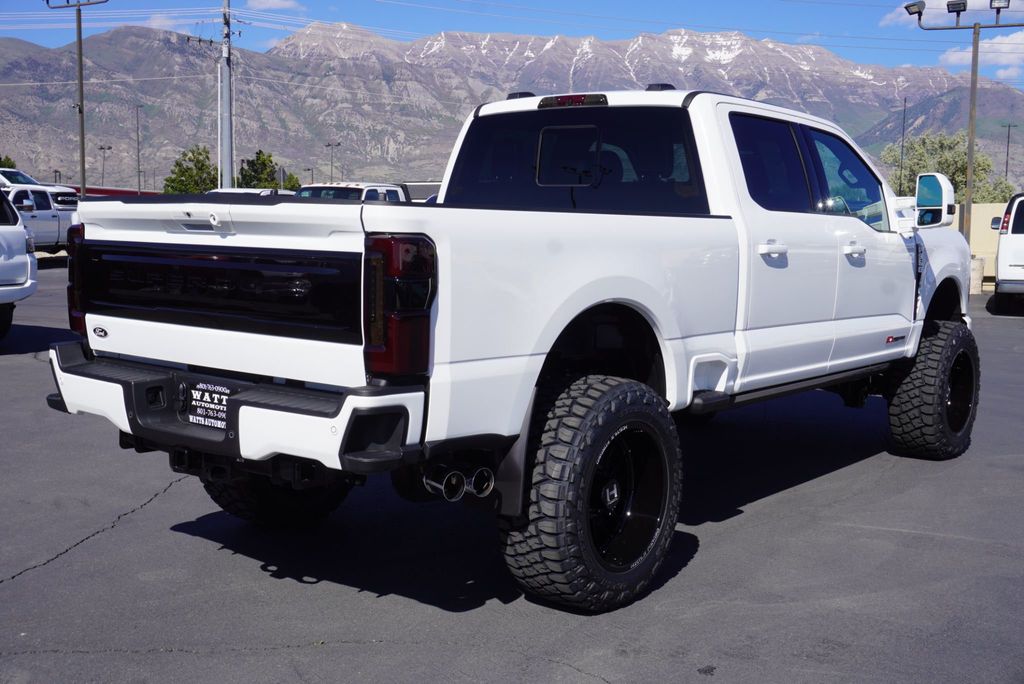 2026 Ford SUPER DUTY F-350 PLATINUM FX4 - 23030727 - 13