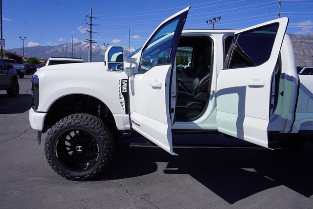 2026 Ford SUPER DUTY F-350 PLATINUM FX4 - 23030727 - 25