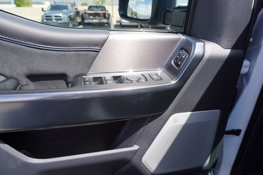 2026 Ford SUPER DUTY F-350 PLATINUM FX4 - 23030727 - 30