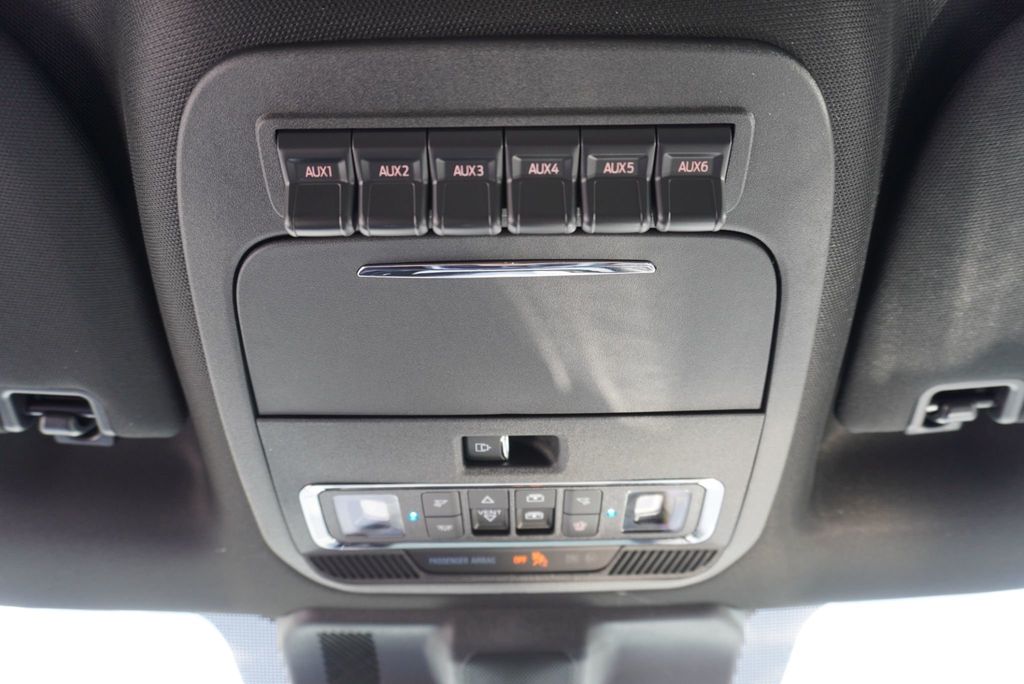 2026 Ford SUPER DUTY F-350 PLATINUM FX4 - 23030727 - 50