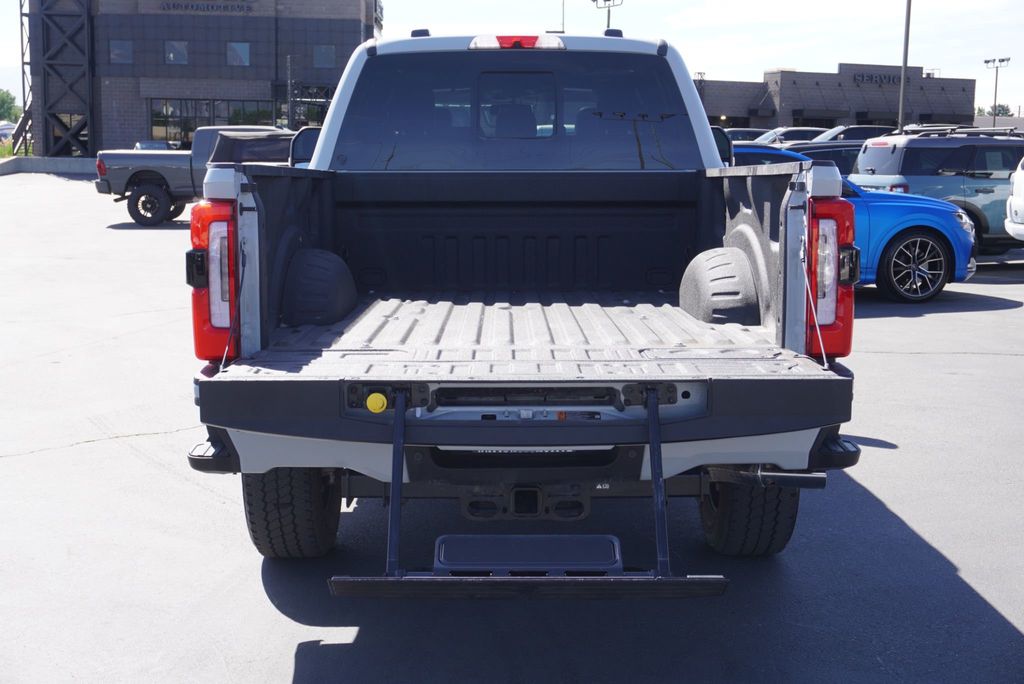 2026 Ford SUPER DUTY F-350 PLATINUM FX4 - 23043142 - 10