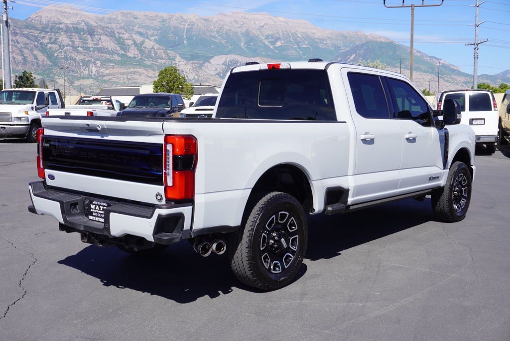 2026 Ford SUPER DUTY F-350 PLATINUM FX4 - 23043142 - 11