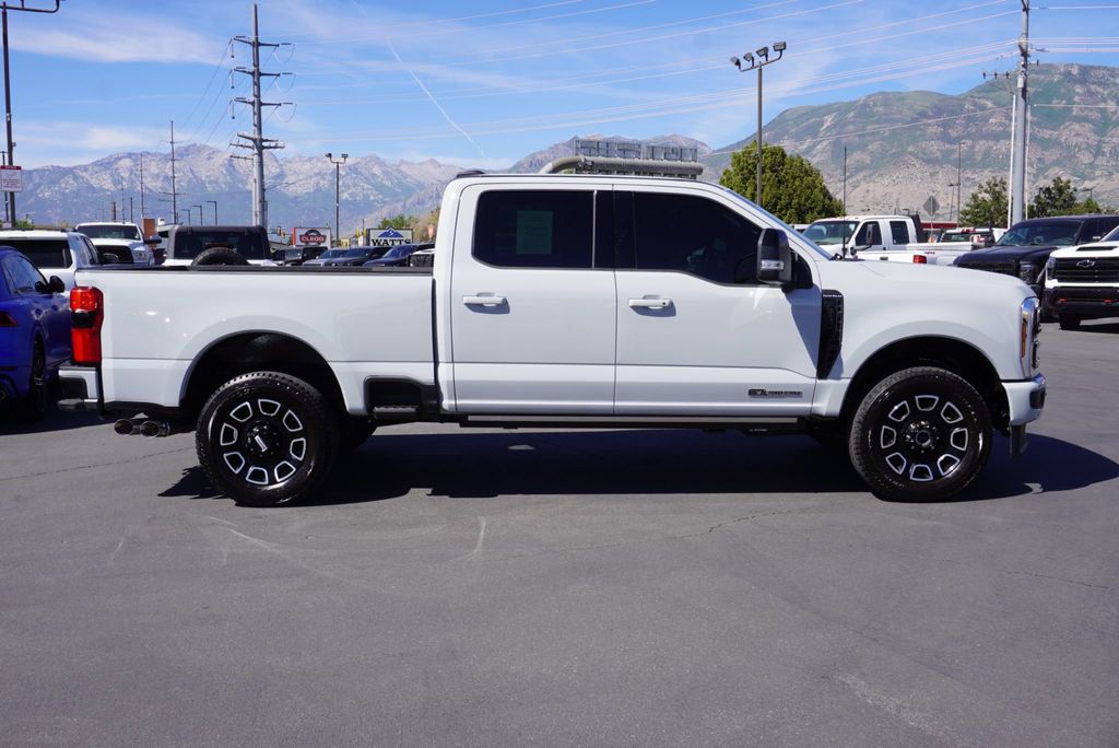 2026 Ford SUPER DUTY F-350 PLATINUM FX4 - 23043142 - 12