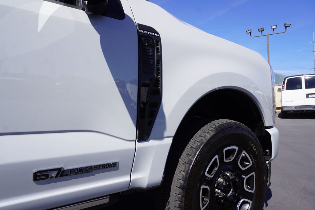 2026 Ford SUPER DUTY F-350 PLATINUM FX4 - 23043142 - 16