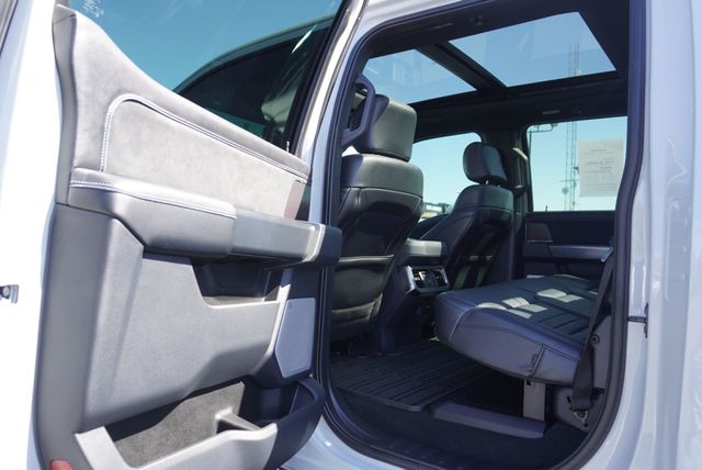 2026 Ford SUPER DUTY F-350 PLATINUM FX4 - 23043142 - 18