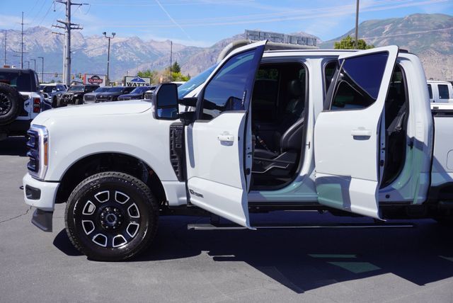 2026 Ford SUPER DUTY F-350 PLATINUM FX4 - 23043142 - 19