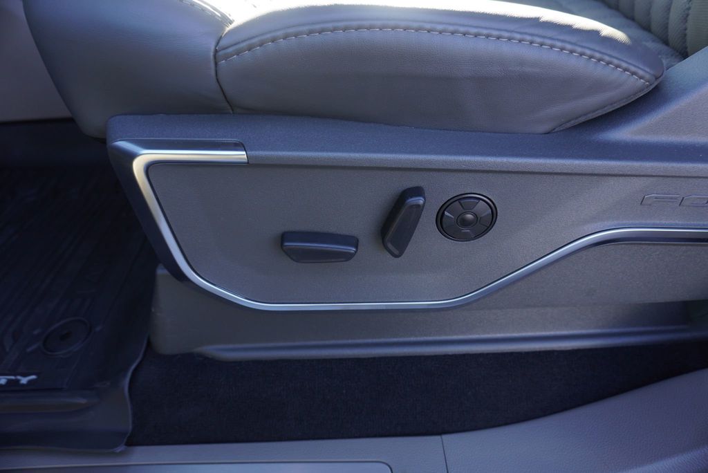 2026 Ford SUPER DUTY F-350 PLATINUM PLUS - 22966132 - 29