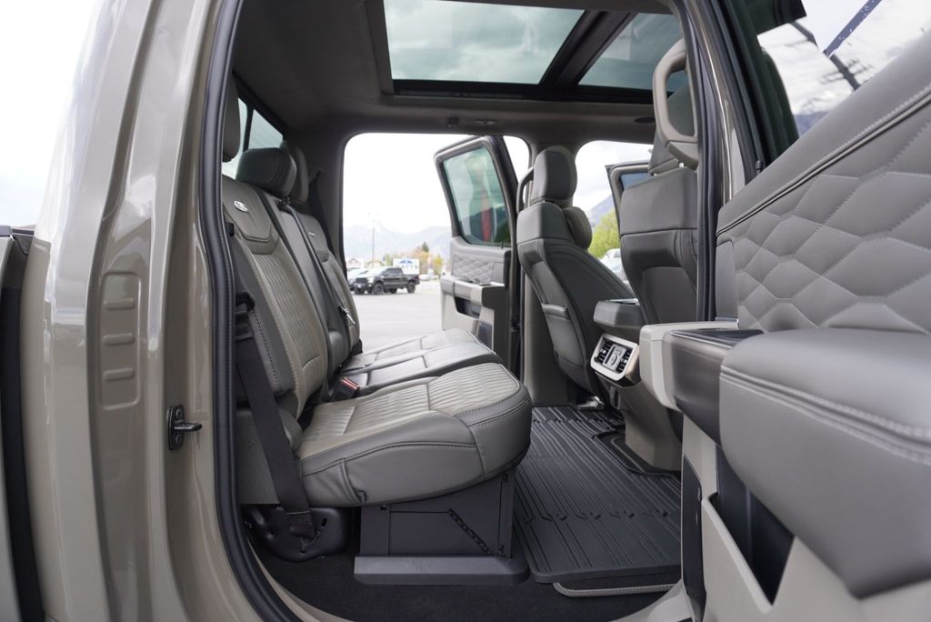 2026 Ford SUPER DUTY F-350 PLATINUM PLUS - 23011966 - 27