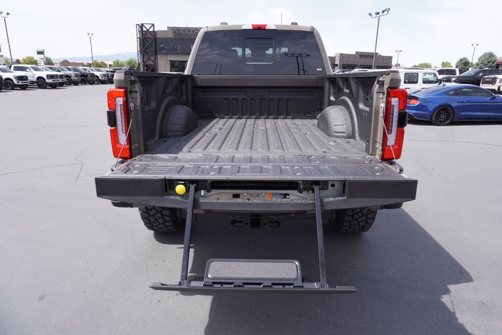 2026 Ford SUPER DUTY F-350 PLATINUM PLUS - 23014181 - 11