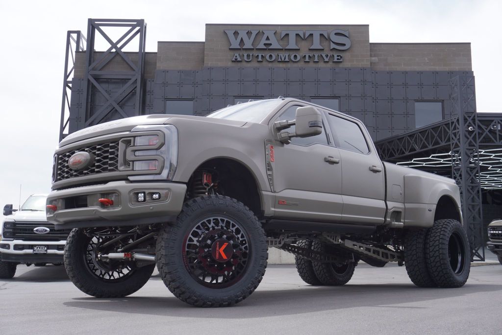 2026 Ford SUPER DUTY F-350 PLATINUM PLUS - 23038225 - 4