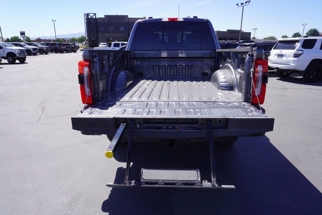 2026 Ford SUPER DUTY F-350 PLATINUM PLUS - 23039457 - 10