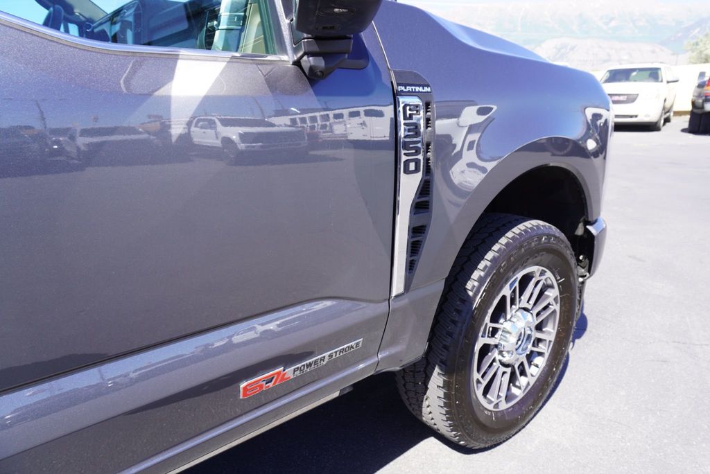 2026 Ford SUPER DUTY F-350 PLATINUM PLUS - 23039457 - 17
