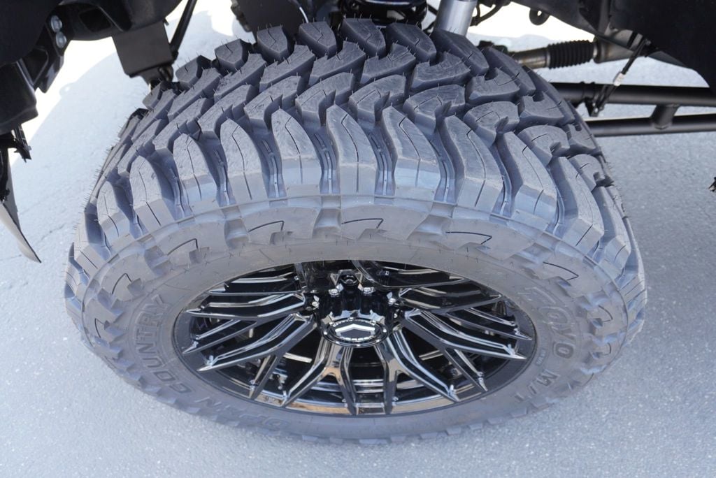 2026 Ford SUPER DUTY F-350 PLATINUM PLUS - 23053801 - 17