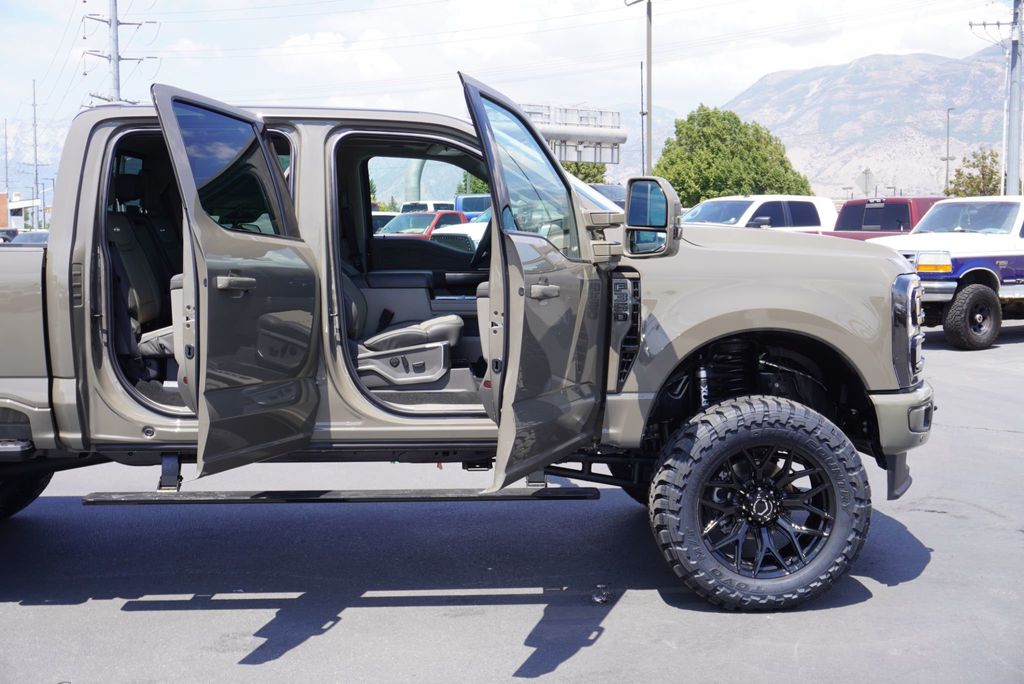 2026 Ford SUPER DUTY F-350 PLATINUM PLUS - 23053801 - 25