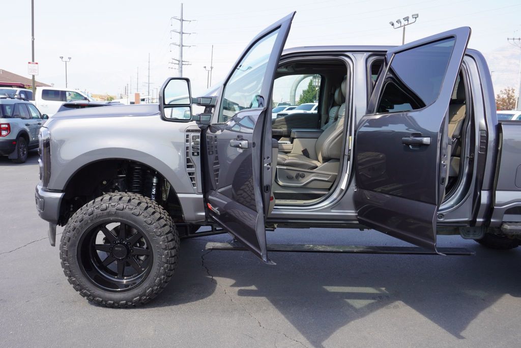 2026 Ford SUPER DUTY F-350 PLATINUM PLUS - 23063245 - 21