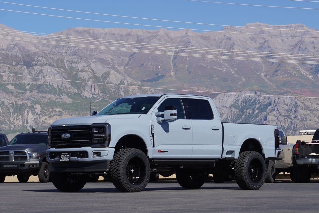 2026 Ford SUPER DUTY F-350 PLATINUM PLUS - 23090044 - 4