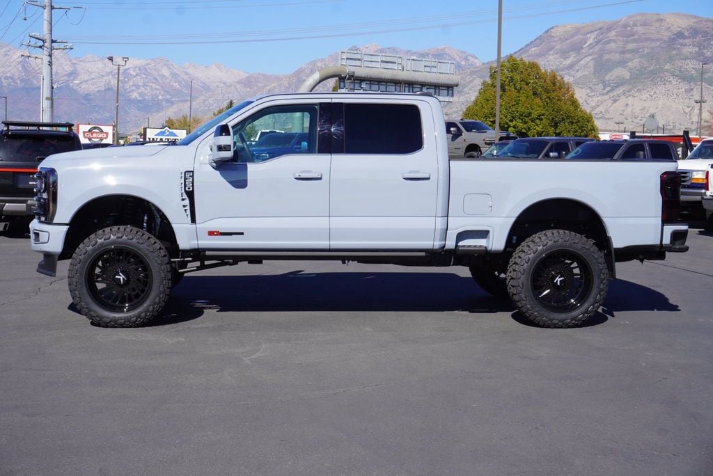 2026 Ford SUPER DUTY F-350 PLATINUM PLUS - 23090044 - 8