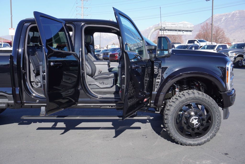 2026 Ford SUPER DUTY F-450 PLATINUM - 22966131 - 29