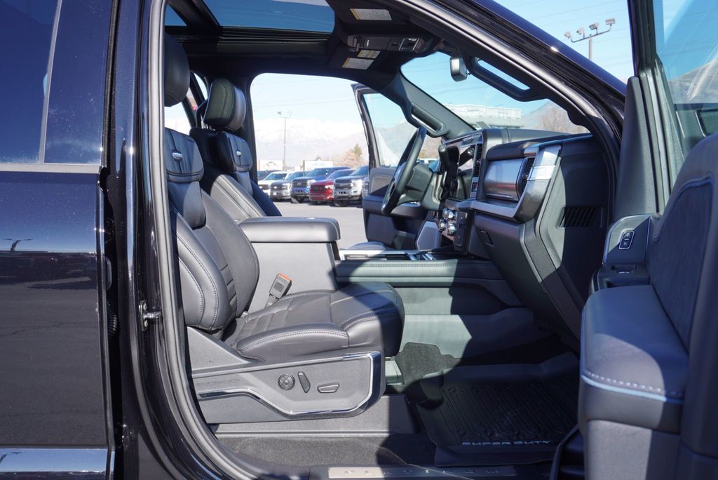 2026 Ford SUPER DUTY F-450 PLATINUM - 22979017 - 25