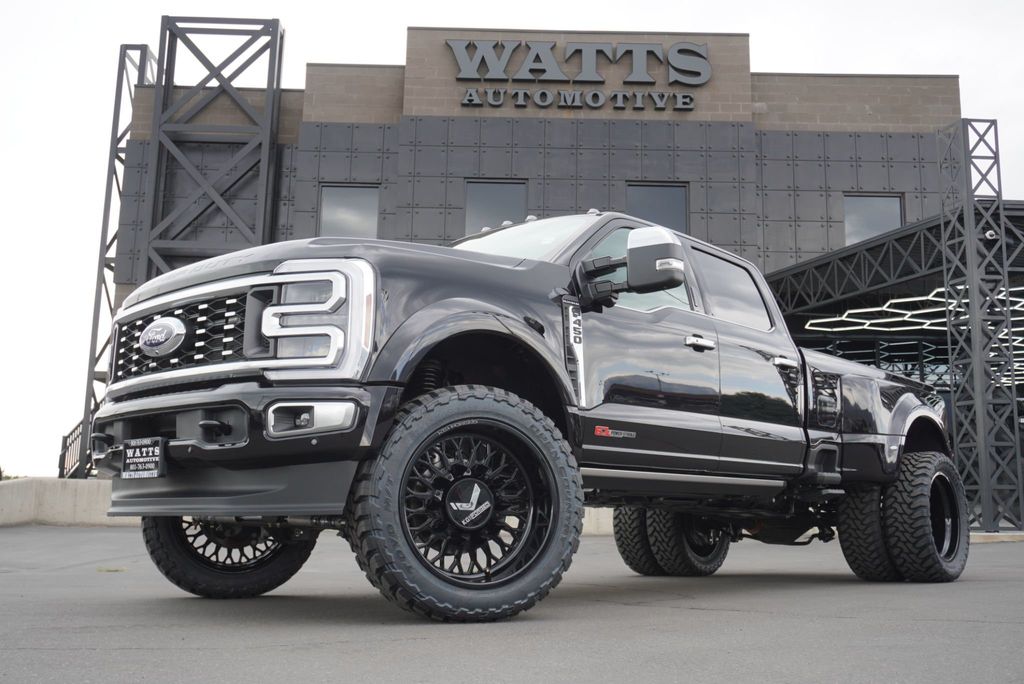 2026 Ford SUPER DUTY F-450 PLATINUM PLUS - 23059104 - 4