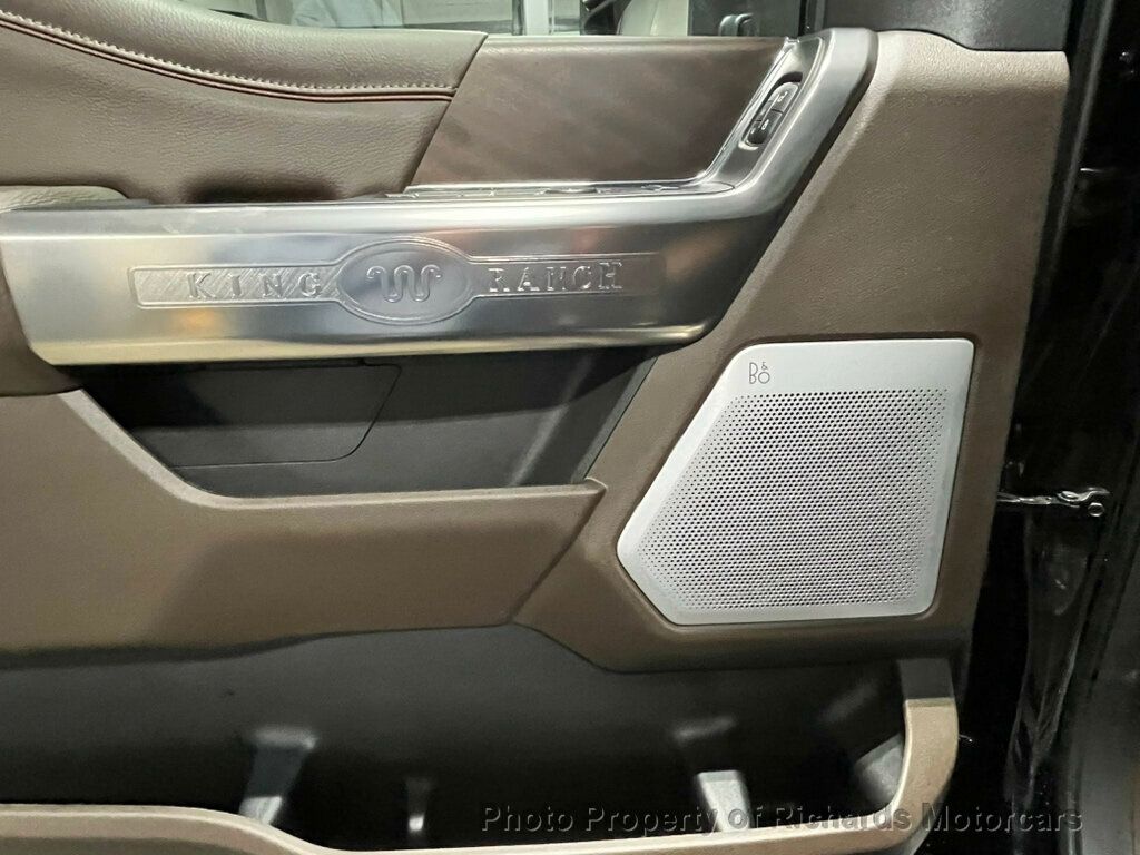 2026 Ford Super Duty F-450 DRW King Ranch 4WD Crew Cab 8' Box - 22958231 - 19