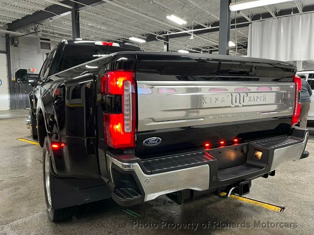 2026 Ford Super Duty F-450 DRW King Ranch 4WD Crew Cab 8' Box - 22958231 - 5
