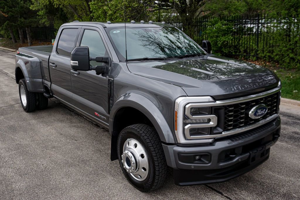 2026 Ford Super Duty F-450 DRW Platinum 4WD Crew Cab 8' Box - 23017218 - 3