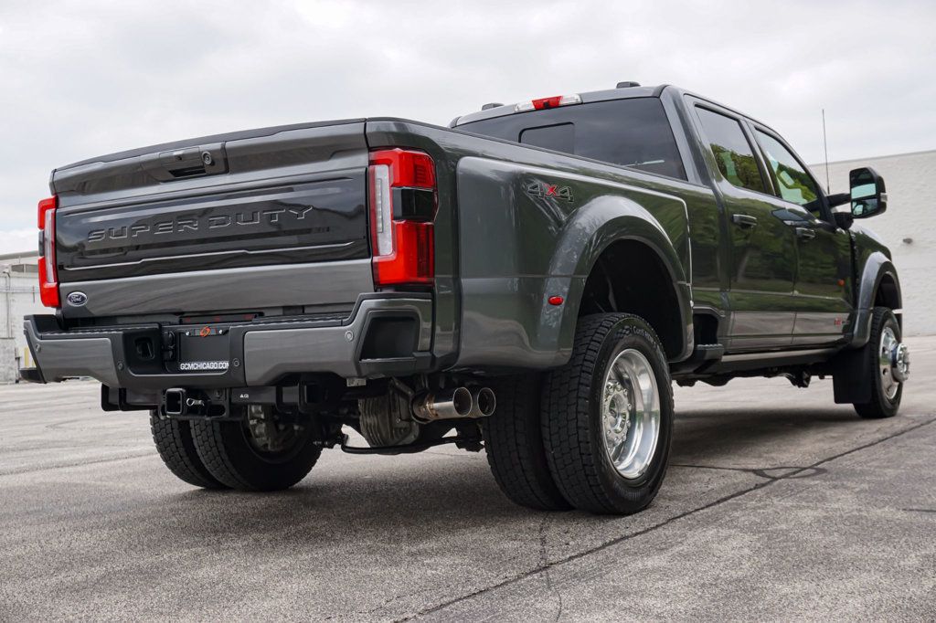 2026 Ford Super Duty F-450 DRW Platinum 4WD Crew Cab 8' Box - 23017218 - 39