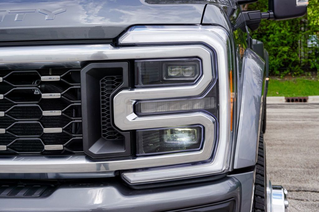 2026 Ford Super Duty F-450 DRW Platinum 4WD Crew Cab 8' Box - 23017218 - 90