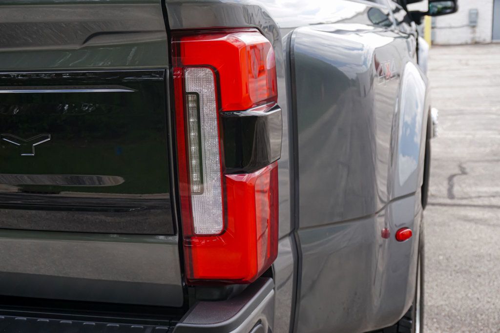 2026 Ford Super Duty F-450 DRW Platinum 4WD Crew Cab 8' Box - 23017218 - 92