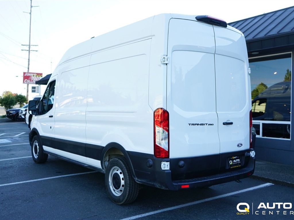 2026 Ford Transit Cargo Van T-250 148" Hi Rf 9150 GVWR RWD - 23082163 - 8