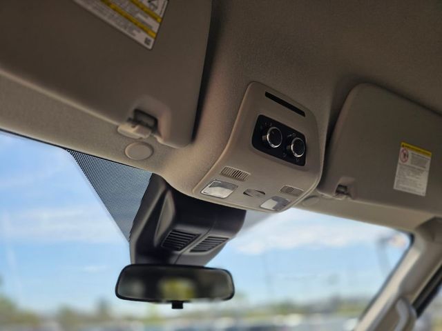 2026 Ford Transit Passenger Wagon T-350 148" Med Roof XLT RWD - 22979858 - 34