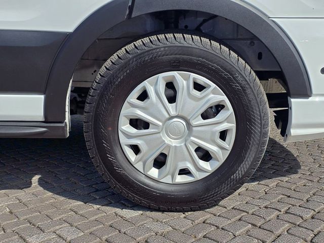 2026 Ford Transit Passenger Wagon T-350 148" Med Roof XLT RWD - 22979858 - 6