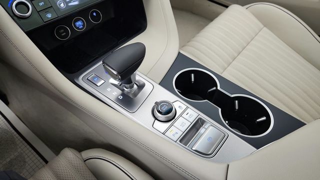 2026 Genesis G70 2.5T Prestige AWD - 23044522 - 16
