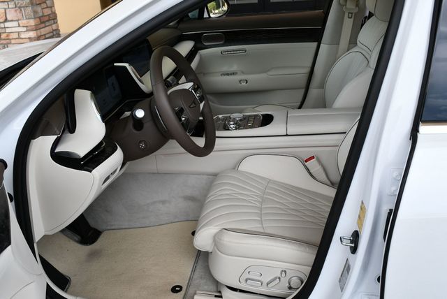 2026 Genesis G90 3.5T e-SC AWD W/Navigation and Bang & Olufsen Audio - 23016964 - 13