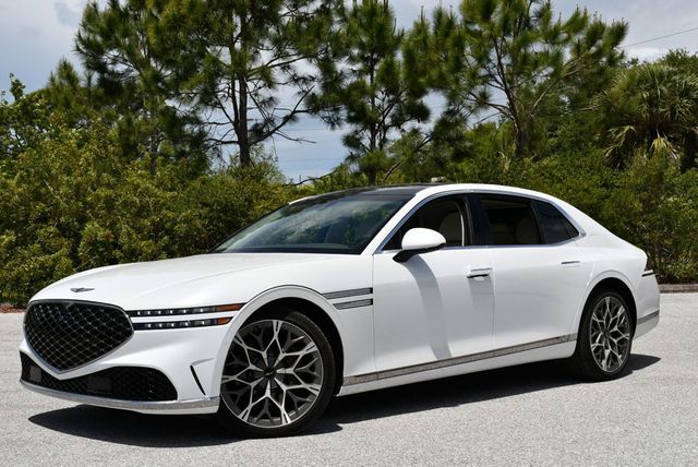 2026 Genesis G90 3.5T e-SC AWD W/Navigation and Bang & Olufsen Audio - 23016964 - 1