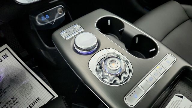 2026 Genesis GV60 19'' AWD (282 miles range) - 22957040 - 14