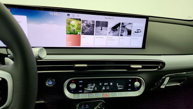 2026 Genesis GV60 19'' AWD (282 miles range) - 22957040 - 15