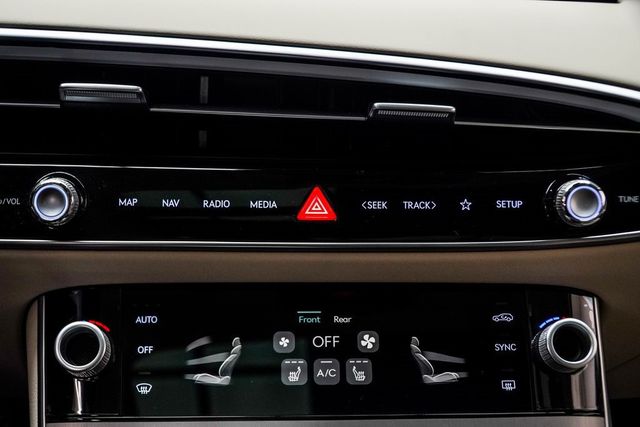 2026 Genesis GV70 2.5T Select AWD - 22984726 - 24