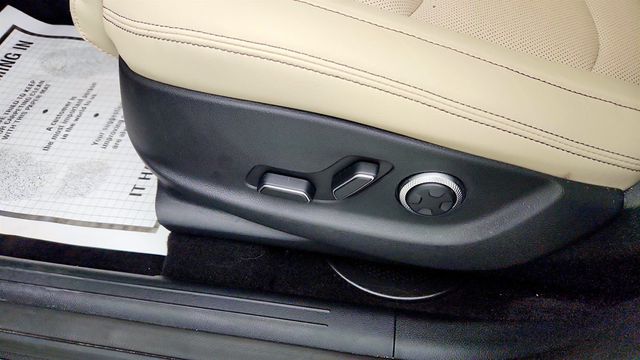 2026 Genesis GV70 2.5T Select AWD - 23028815 - 11