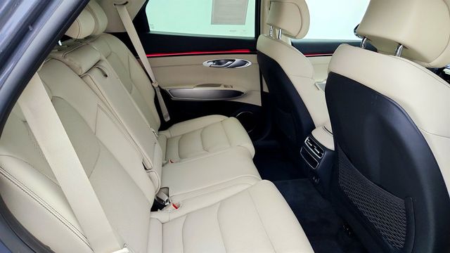 2026 Genesis GV70 2.5T Select AWD - 23028815 - 22
