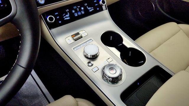 2026 Genesis GV70 2.5T Select AWD - 23048512 - 15
