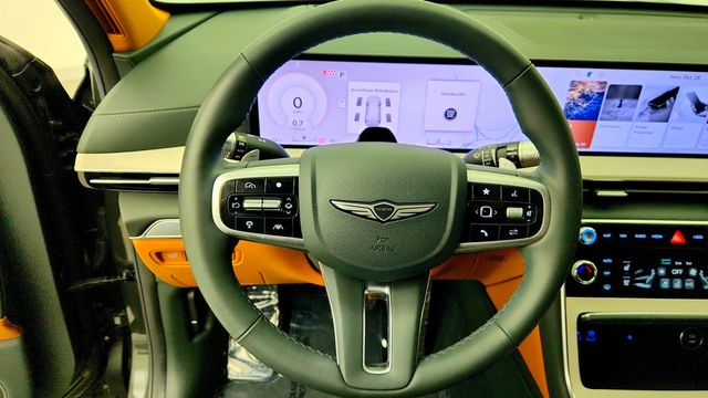 2026 Genesis GV80 2.5T Prestige AWD w/ 22’’ Wheels, HUD & Panoramic Roof - 23099985 - 13