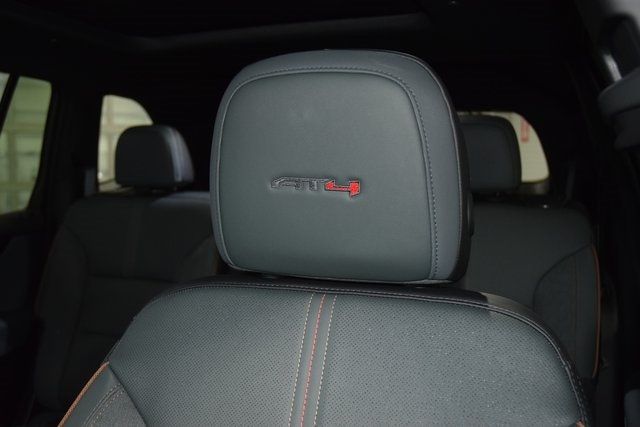 2026 GMC Acadia AWD 4dr AT4 - 22936322 - 39