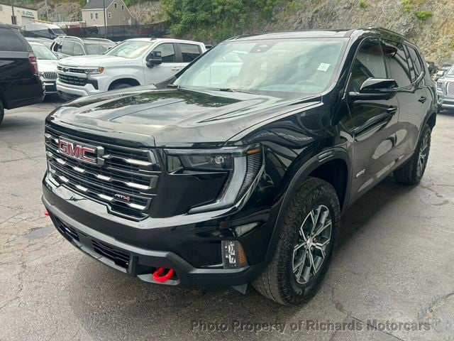 2026 GMC Acadia AT4