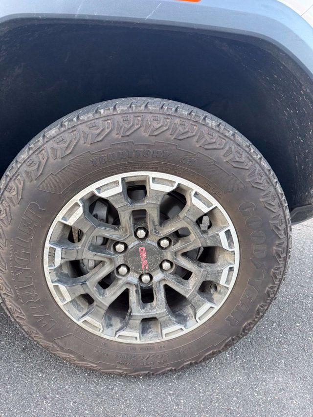 2026 GMC Canyon 4WD Crew Cab AT4 - 23082904 - 15
