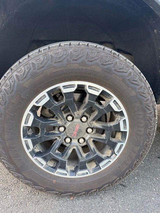 2026 GMC Canyon 4WD Crew Cab AT4 - 23082904 - 18